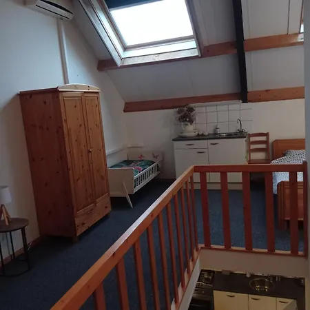 Apartment Bij De Hut *