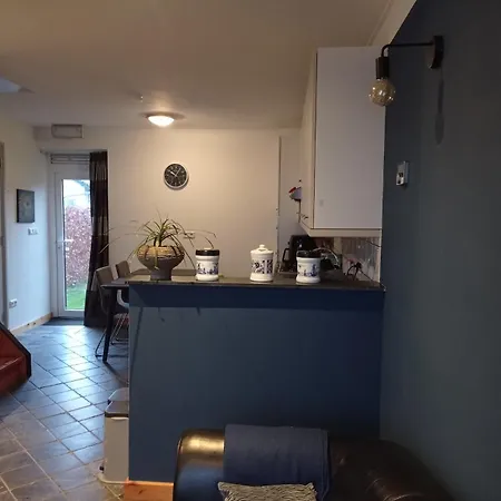 Apartment Bij De Hut