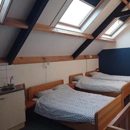 Apartment Bij De Hut Ingber
