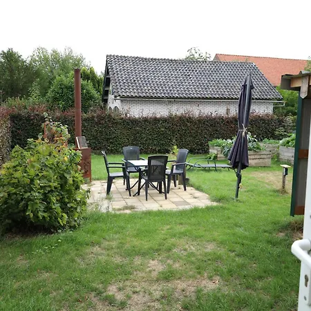 Bij De Hut *